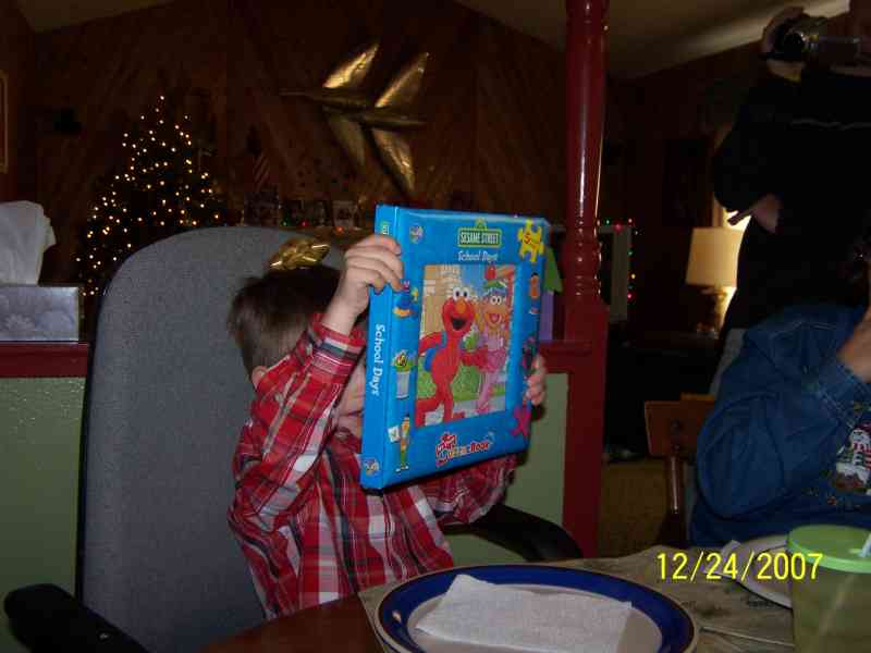 778x577 pixels (39K)